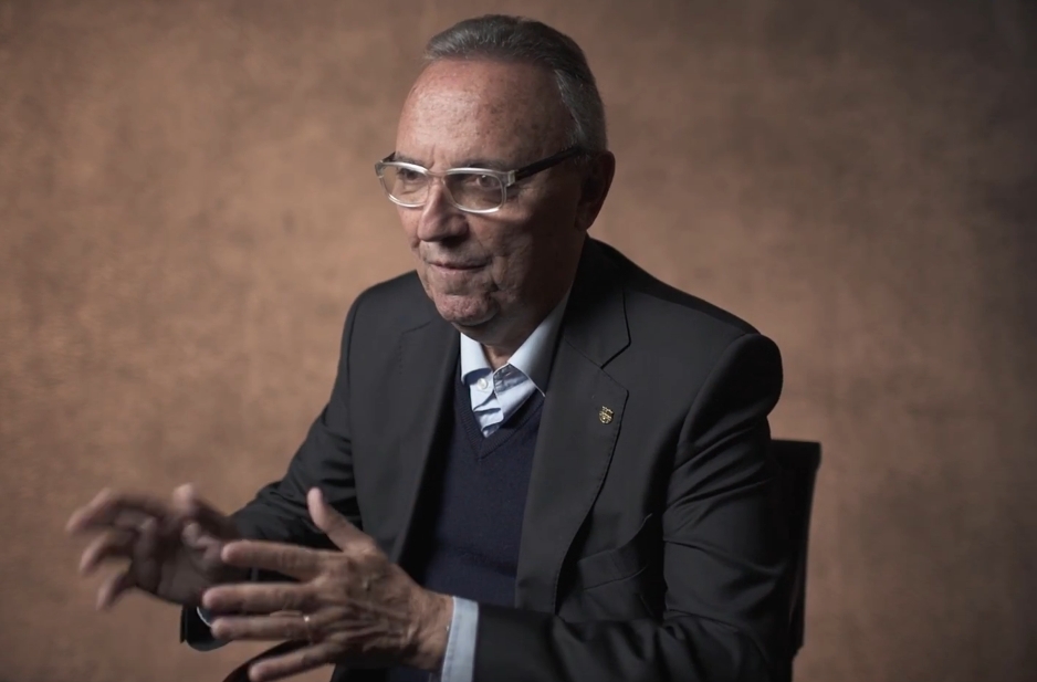 前巴薩主席：我不會(huì)和菲戈打招呼，作為巴薩球迷我只希望球隊(duì)贏球