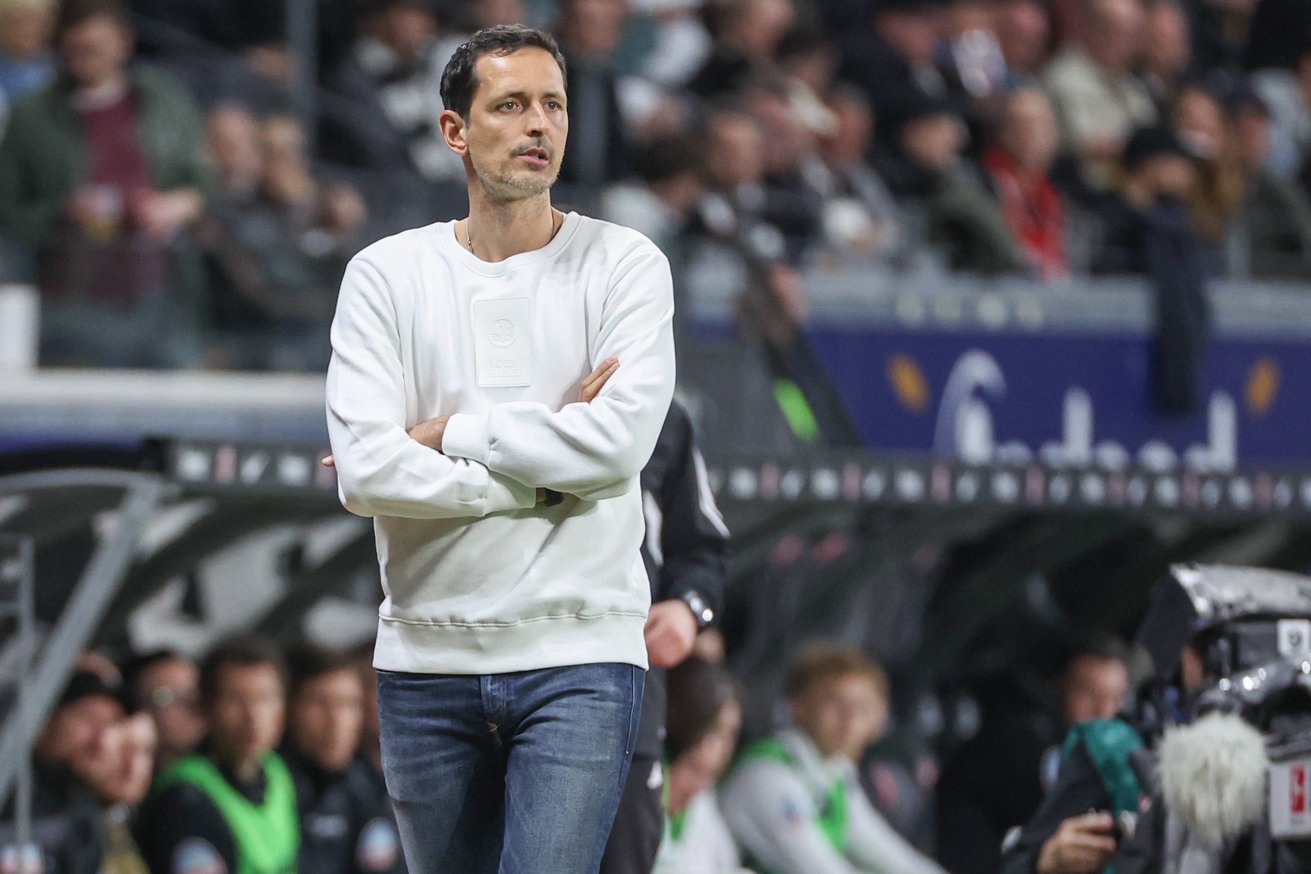 法蘭克福主帥談1-5慘敗馬競：現(xiàn)在懂皇馬怎么輸2-5了，馬競能爭冠