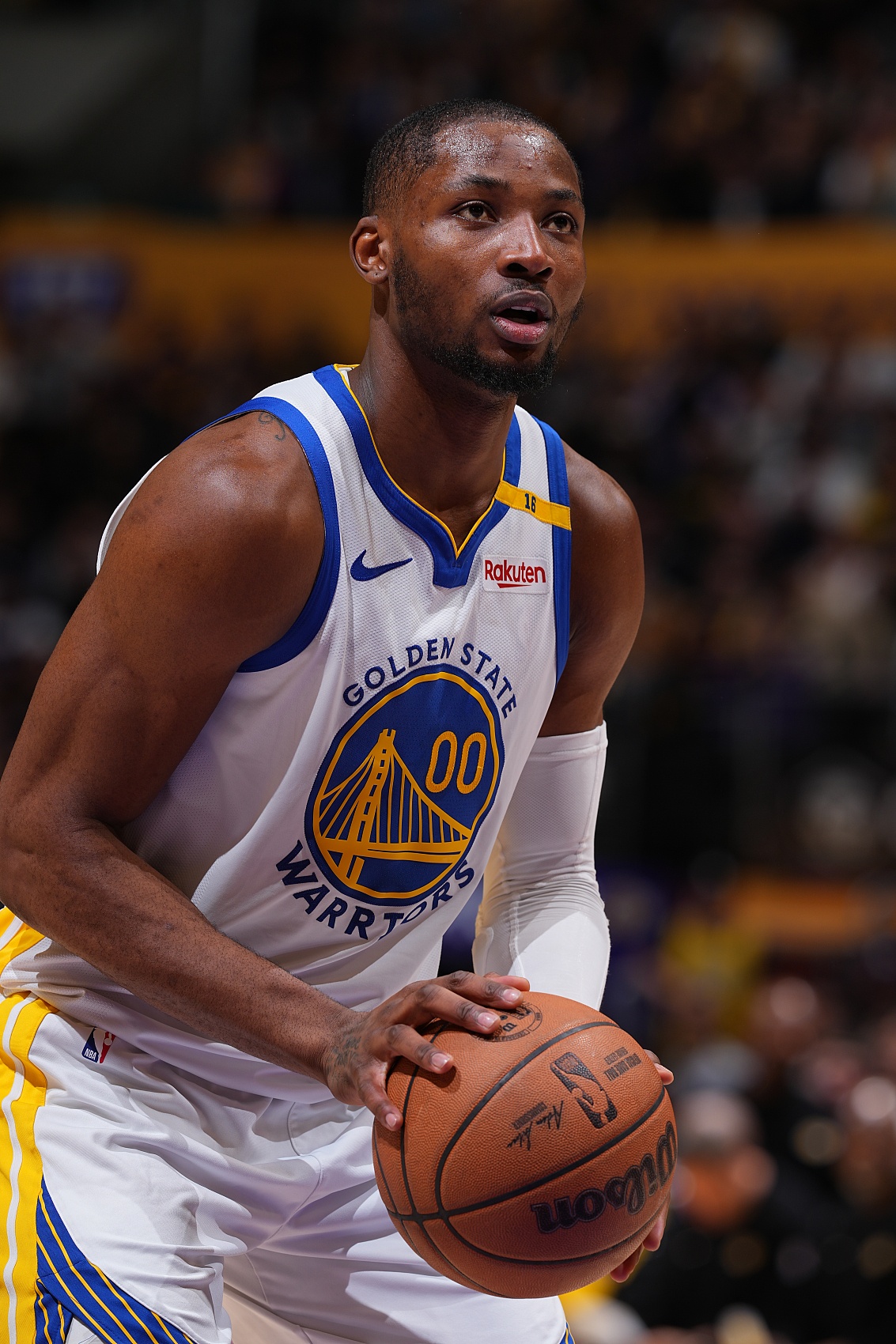 都讓步了！庫明加放棄交易否決權+接受球隊選項 勇士提高合同金額