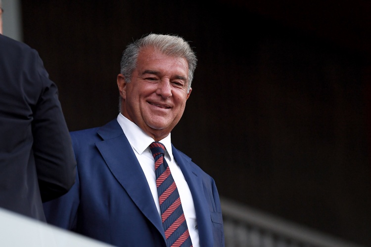 拉波爾塔：巴薩對(duì)陣巴黎是歐冠最好的比賽之一，可惜去年未能實(shí)現(xiàn)