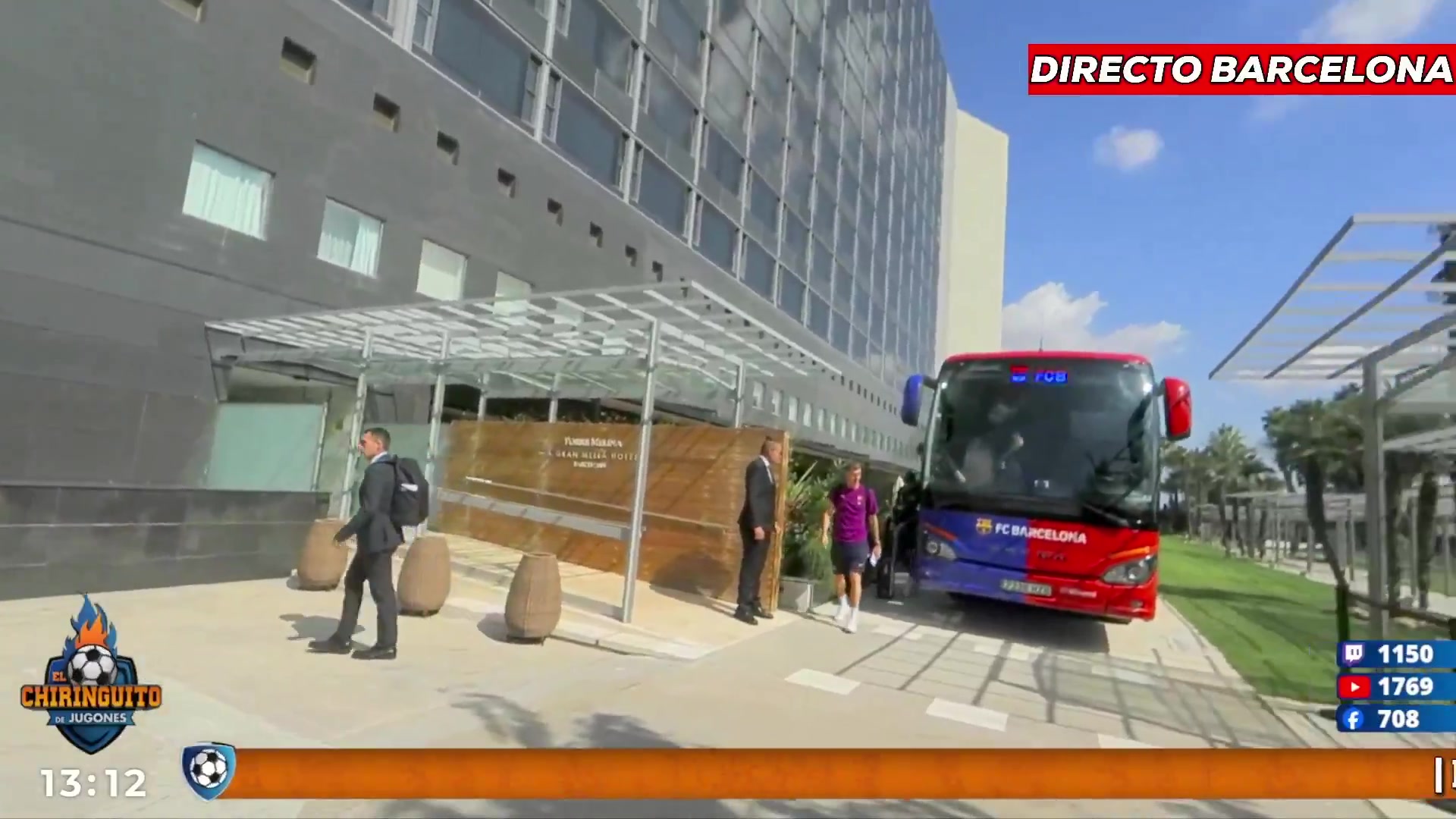 六臺：巴薩球員已抵達下塌酒店休息，準備迎戰(zhàn)巴黎