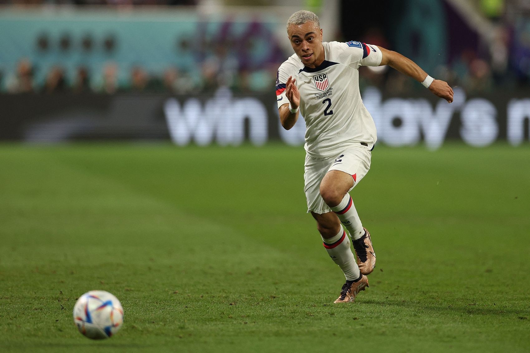 德斯特：希望有一天能回歸米蘭 永遠(yuǎn)感激在巴薩效力的時光